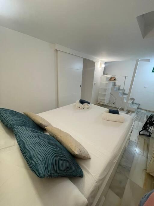 شقة Arriaga Bajo- Precioso Duplex. Parking Gratuito مدريد المظهر الخارجي الصورة